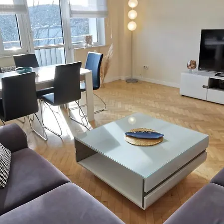 Horizon Lu Apartment By The Sea-3